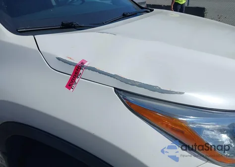 2016 Toyota Highlander Xle V6 from USA, damaged, VIN 5TDJKRFH1GS313436